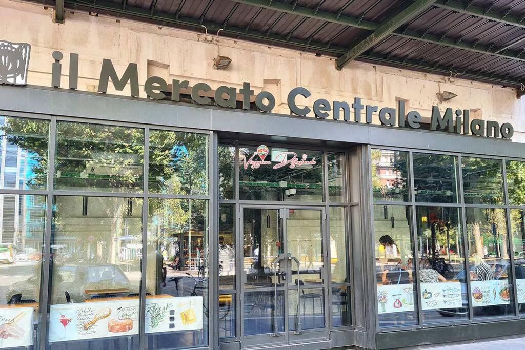 Appartamento - Stazione Centrale Milan Bagian luar foto